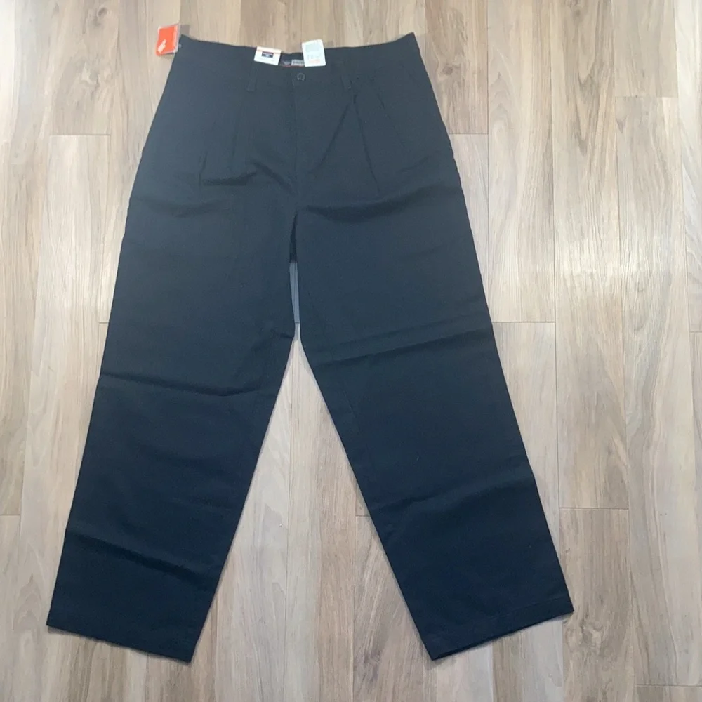 Dockers pleated 100% cotton black pant size 31 Husky - Picture 4 of 12